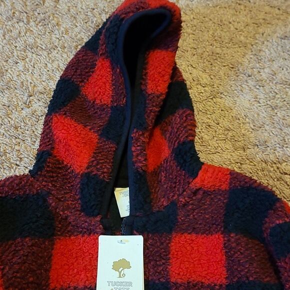 Tucker and Tate fluffy lightweight jacket - Picture 2 of 5